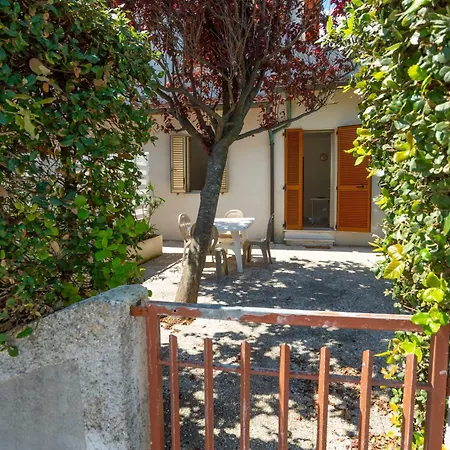 Апартаменты Grazioso Trilocale A Due Passi Dal Mare *