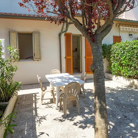 Grazioso Trilocale A Due Passi Dal Mare Apartamento
